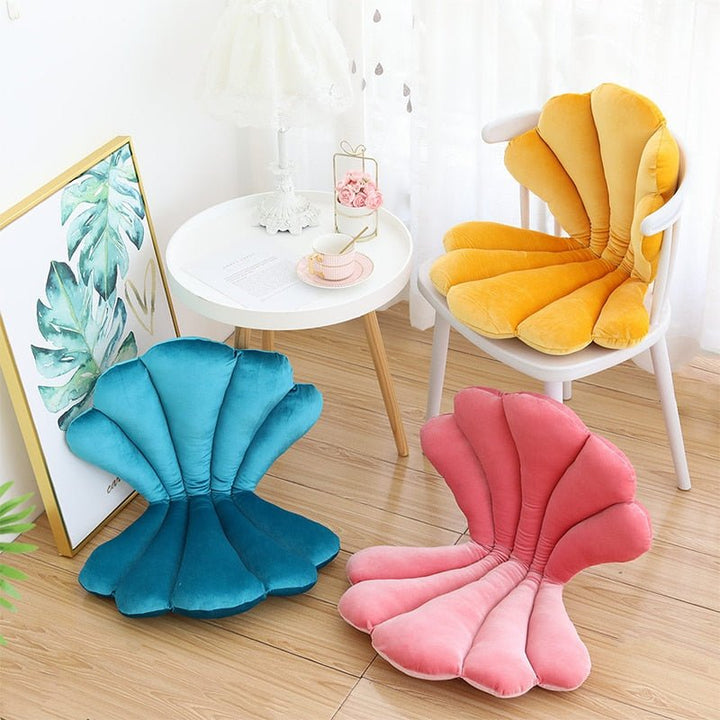BowLift | Chic Velvet Shell Cushion - Luxurious and Stylish Cushion for Living Room, Bedroom