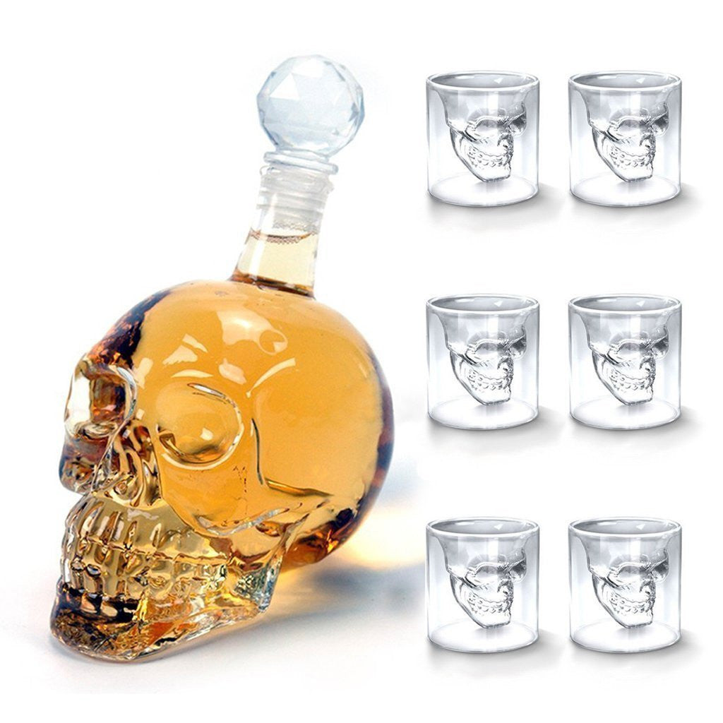 BowLift | Skull Carafe Decanter &amp; 6 Shot Glasses