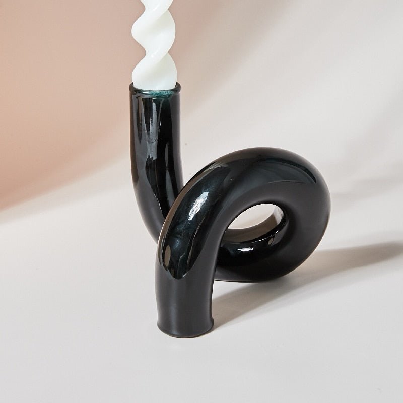 BowLift | Candle holder made of glass vase