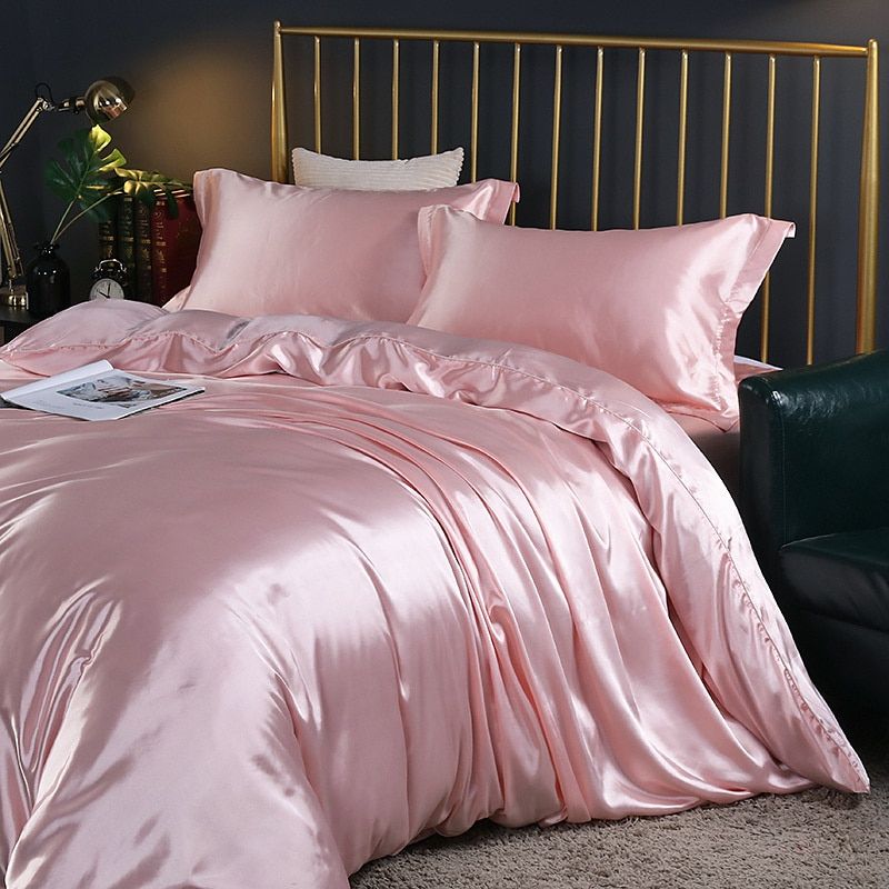 Silk/Satin Bed Linen Duvet Cover Luxury Set (2x Pillowcase, 1x Fitted Sheet, 1x Duvet)