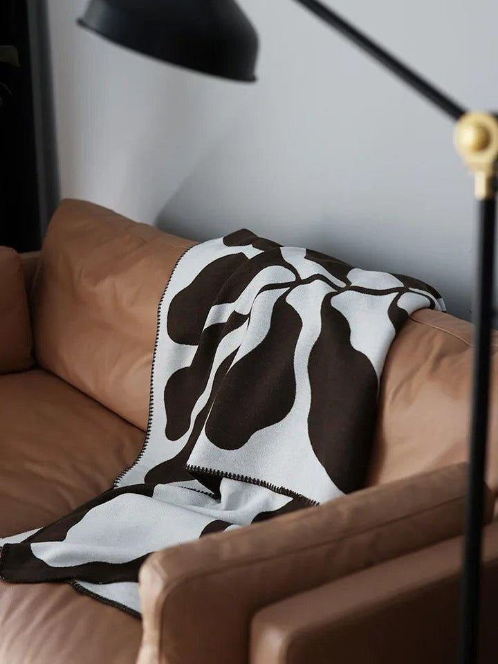 BowLift | Modern, Abstract Throw Blanket in Bohemian Style – Nordic Style Blanket, Bedspread, Coverlet