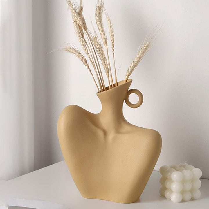 BowLift | Female Form Vase Collection